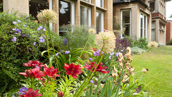 Benslow main house, garden and flowers view undefinedBenslow main house, garden and flowers view