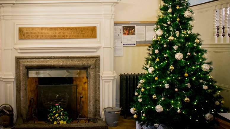 Benslow Music Christmas Tree 2017 undefinedBenslow Music Christmas Tree 2017