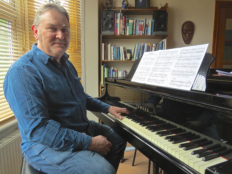 Tim Richards undefinedTim Richards